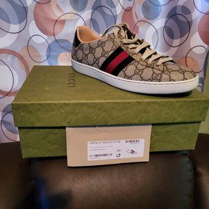 Gucci  shoes
